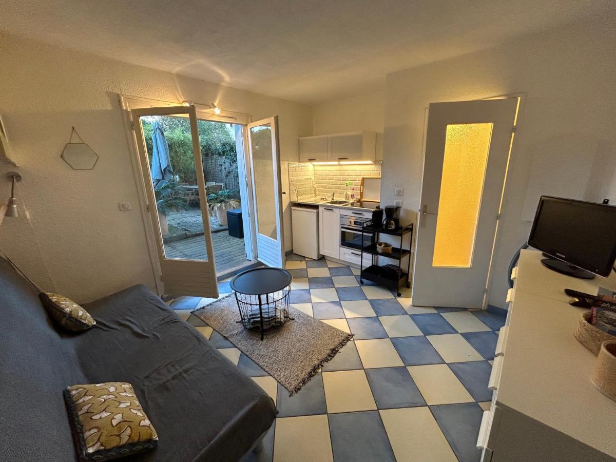 Les Bains De Mer Yourhosthelper Appartamento Bandol Esterno foto